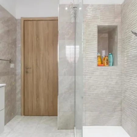 Apartment Bienvenue Chez Sarah Altavilla Milicia